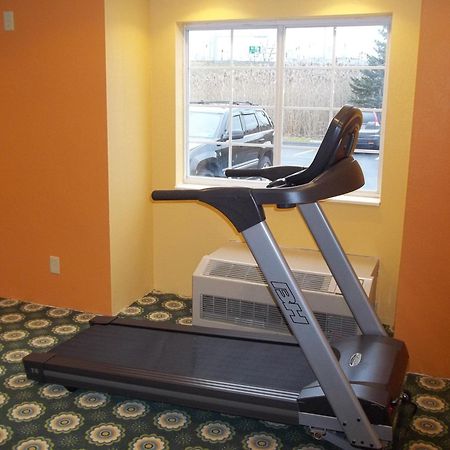 Microtel Inn By Wyndham - Albany Airport Latham Buitenkant foto