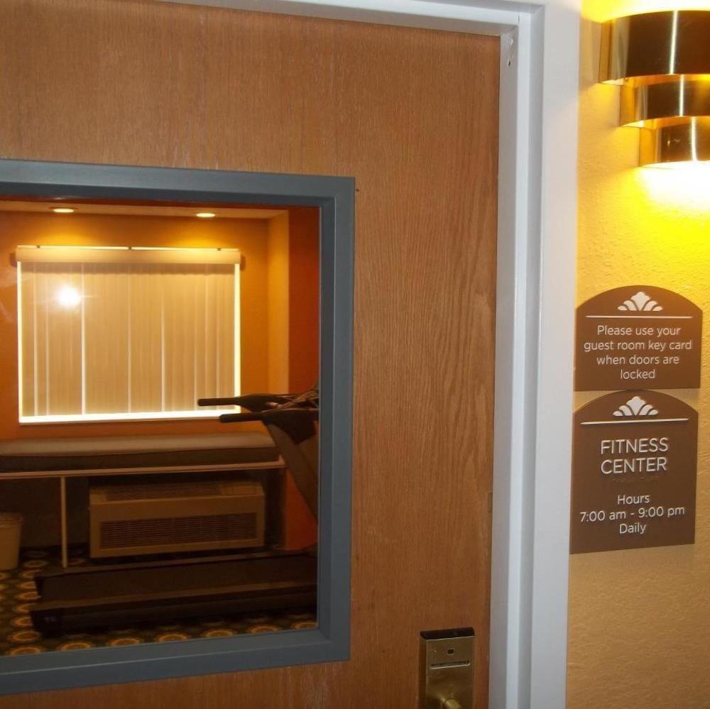 Microtel Inn By Wyndham - Albany Airport Latham Buitenkant foto