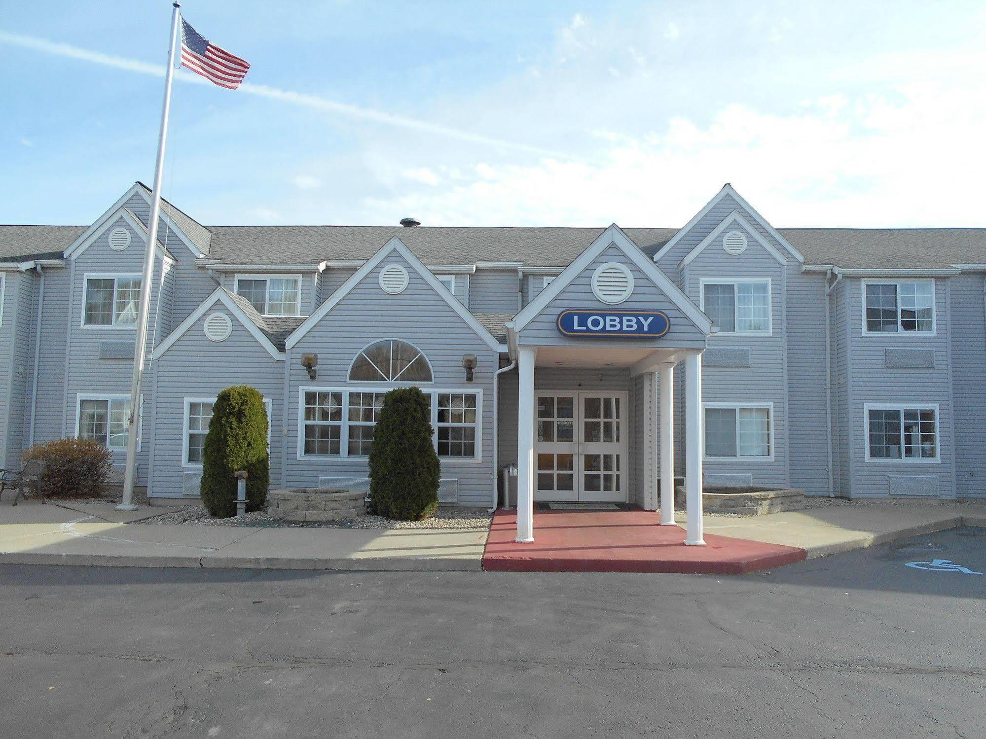 Microtel Inn By Wyndham - Albany Airport Latham Buitenkant foto